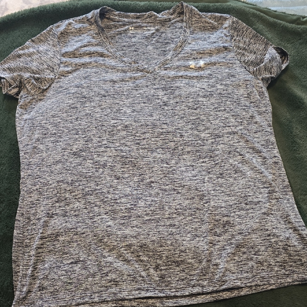 Under Armour Heathered Gray V-Neck Tee